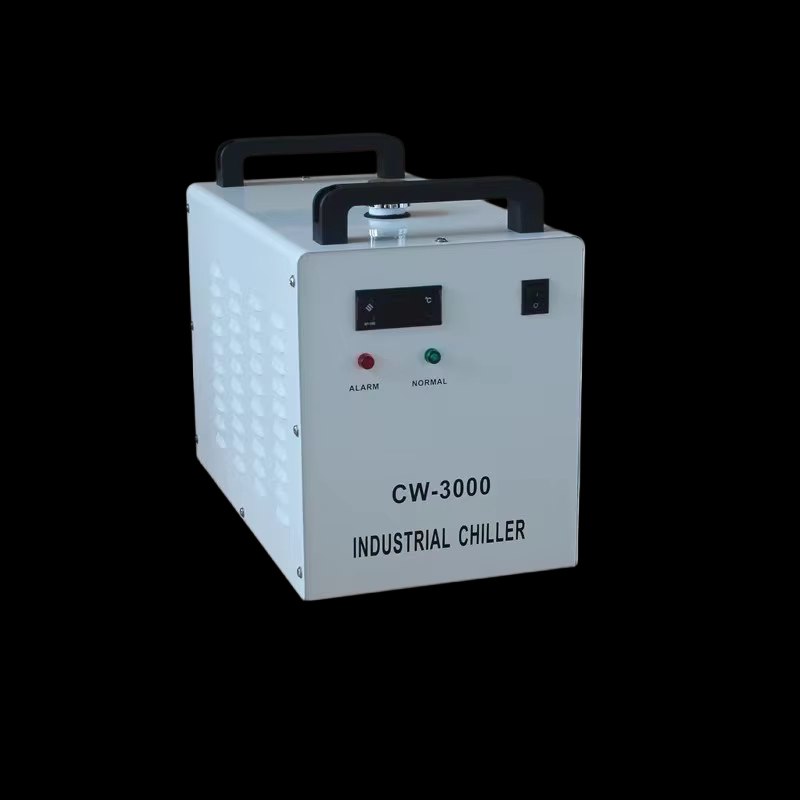 CW3000 CO2レーザー冷却装置。切断・彫刻機器用産業用 - Laser Industrial Chiller のレビューと価格